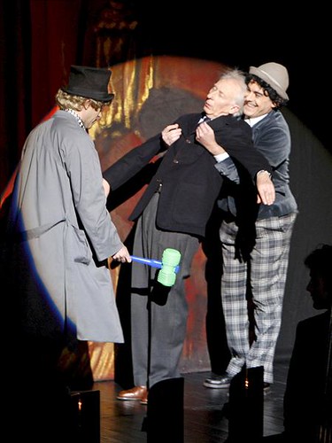 Estreno de los Teatros del Canal, por J.C.Deus