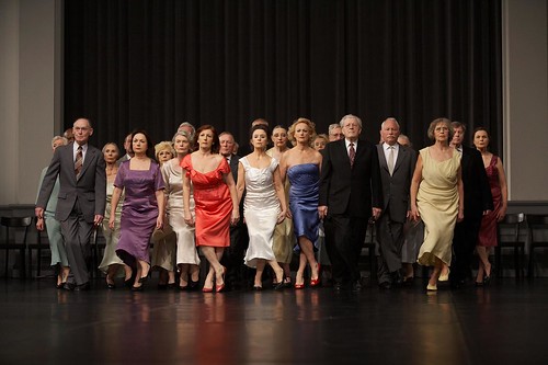 Kontakthof, la despedida radical de Pina Bausch, por J. C. Deus