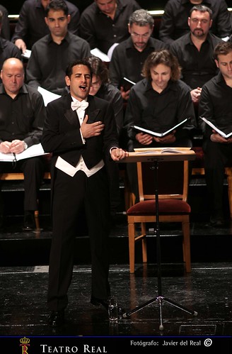 Un tenor en liza con los puritanos, por J.C.Deus
