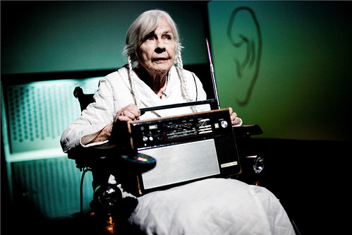 Miedzy nami dobrze jest, desempate polaco, por J.C.Deus Miedzy nami dobrze jest, desempate polaco, por J.C.Deus