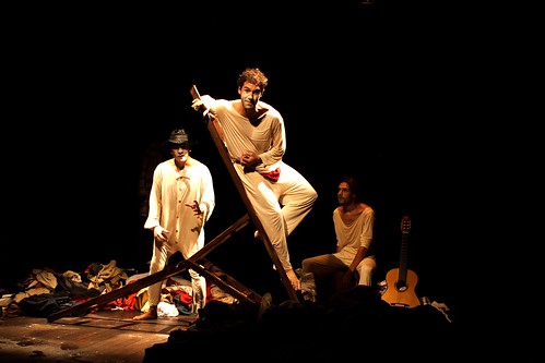 Un lazarillo entre trapos, por J.C.Deus Un lazarillo entre trapos, por J.C.Deus