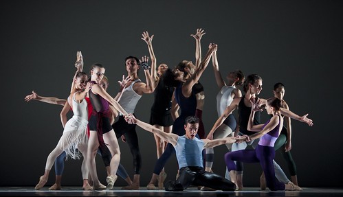 Danza de andar por casa, por J.C.Deus Danza de andar por casa, por J.C.Deus