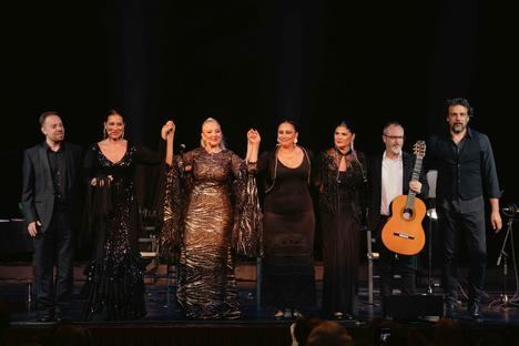 Mar de cantes, cruce de soprano y cantaora